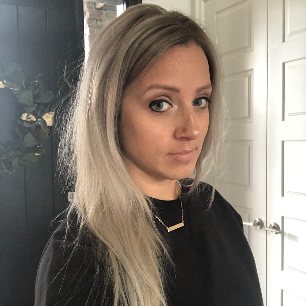 Meet your Posher, Jena